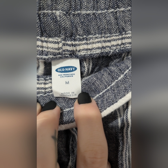 Old Navy Blue and White Striped Straight Leg Pants - Picture 2 of 7